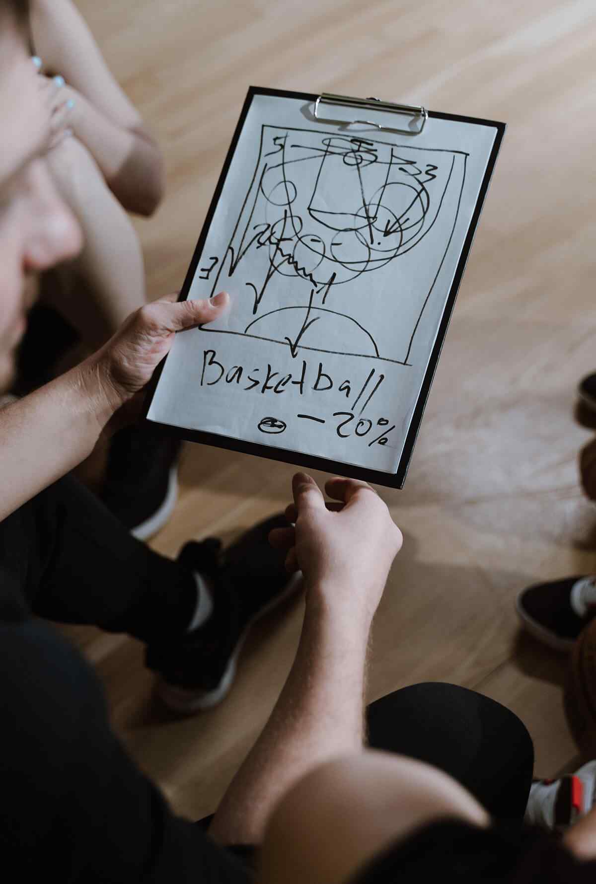 https://coozelitesports.com/wp-content/uploads/2022/11/about_image_02.jpg