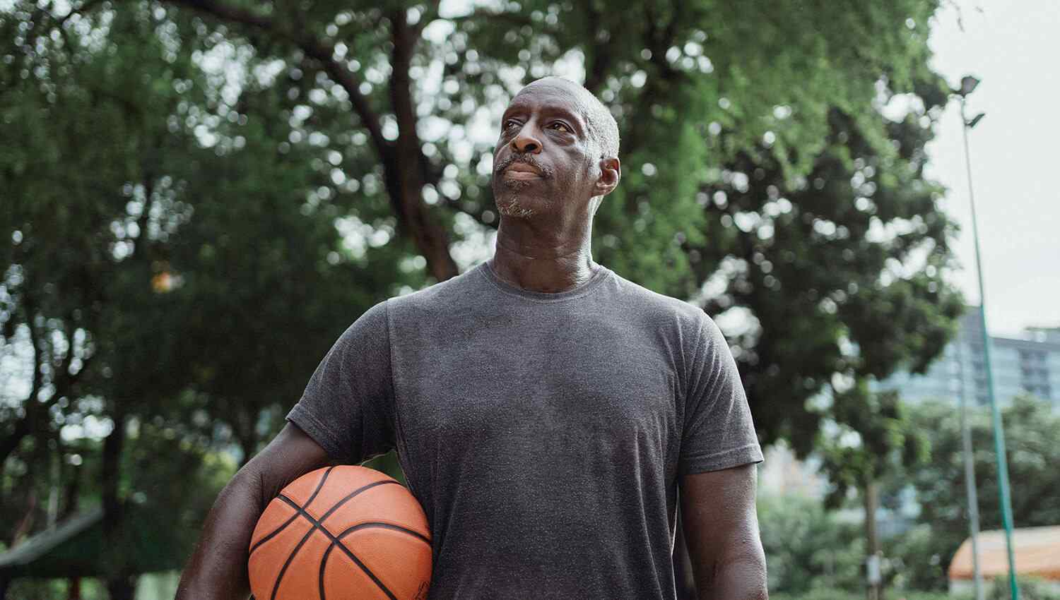 https://coozelitesports.com/wp-content/uploads/2022/11/video_image_about.jpg